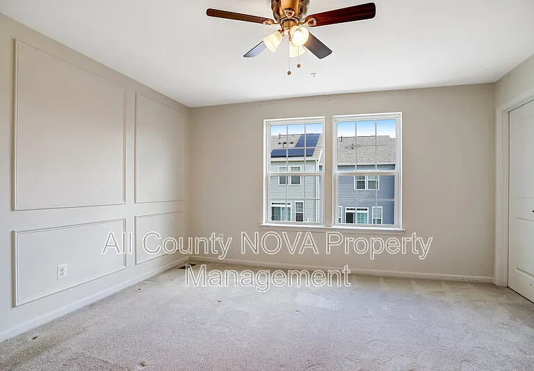 2908 Pinebrook Rd — Photo 32