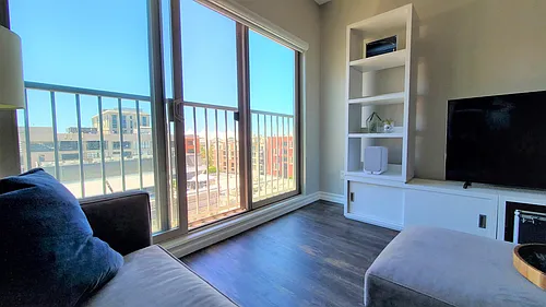 450 J St Photo 1