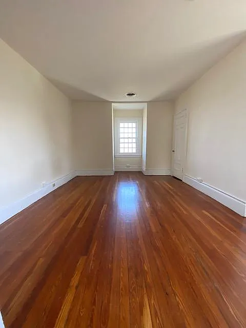 1 bed, 600 sqft, $1,880 — Photo 3