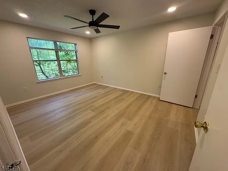 7 Sheffield Ct #7 — Photo 6