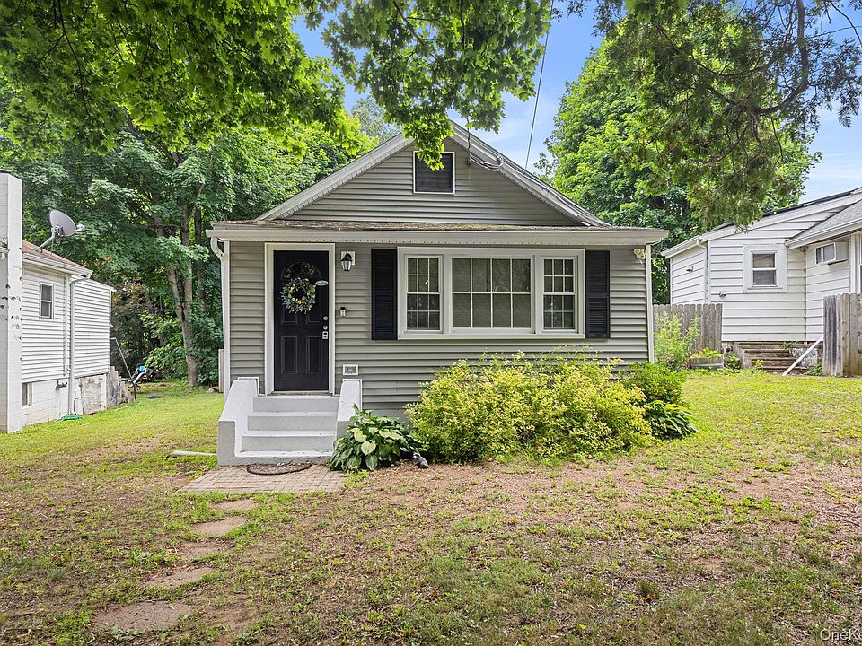 1st image of 10 Batavia Road