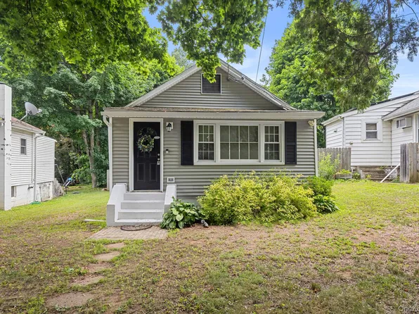 10 Batavia Road, Patterson, NY 12563