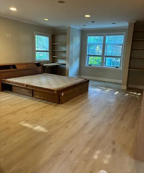 330 Sheridan Ave — Photo 5