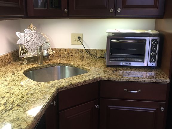 4th image of 1225 NW 21st St #17-1702