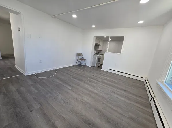 32 S Penn St, Clifton Heights, PA 19018