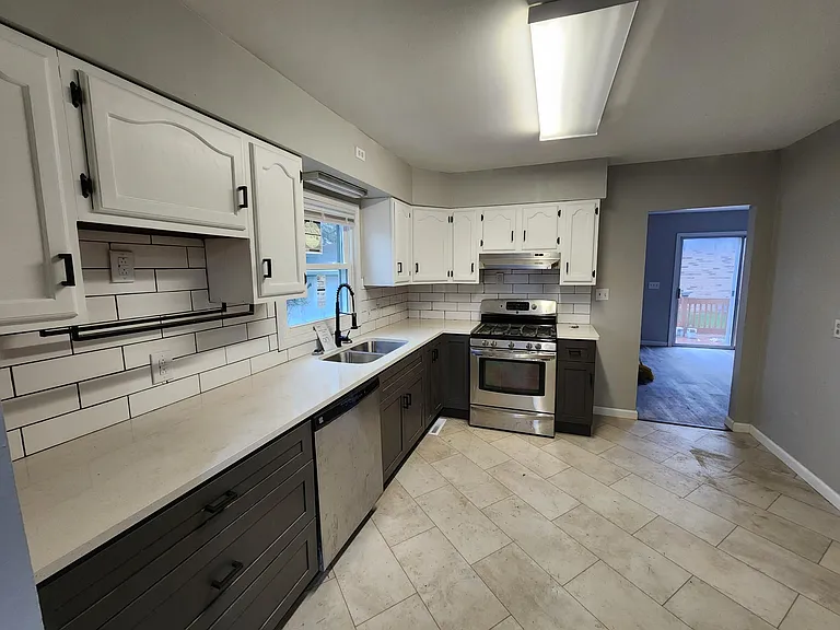 1330 McClung Ave — Photo 3