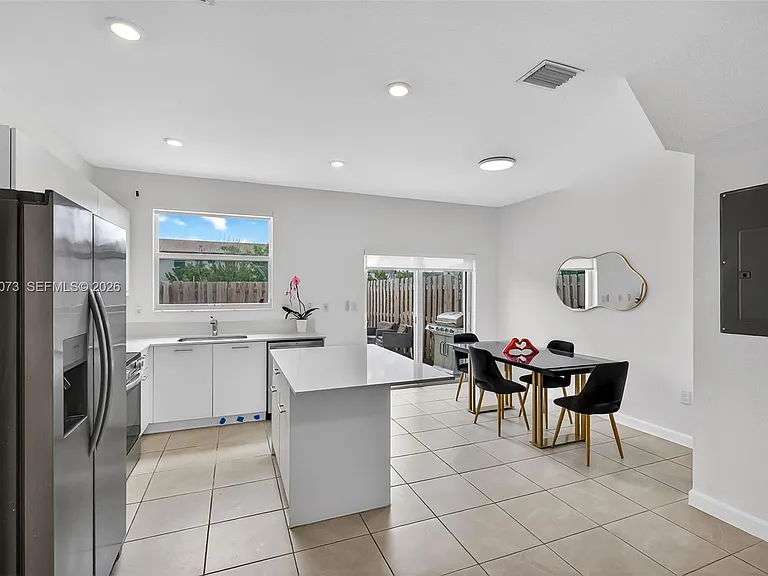 12221 NW 24th Pl — Photo 4