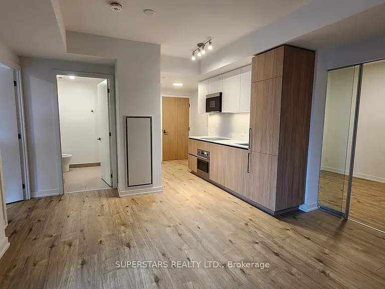 35 Parliament St #601 — Photo 4
