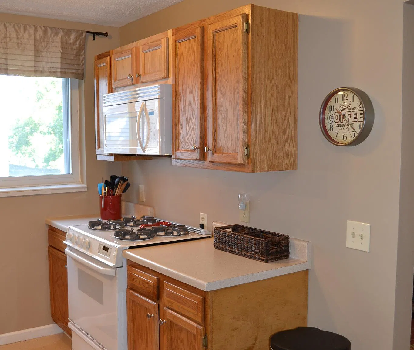 1 bed, 650 sqft, $1,350 — Photo 4