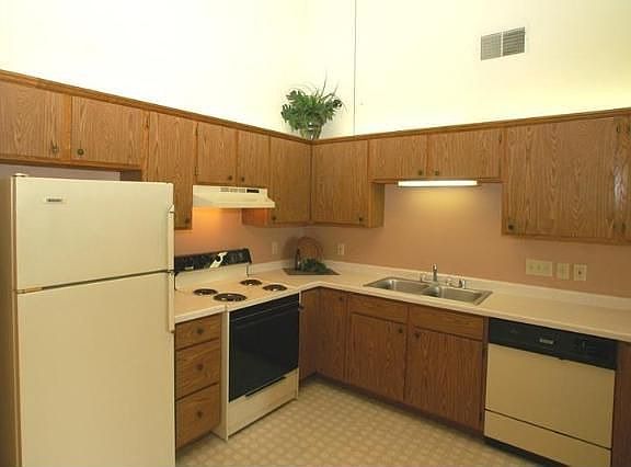 3rd image of 3620 E Barbara Ct APT 6