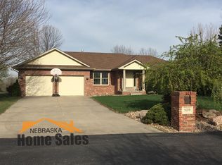 5109 Deer Ridge Dr, Eagle, NE 68347