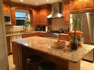 5101 Lyndale Dr, Des Moines, IA 50310