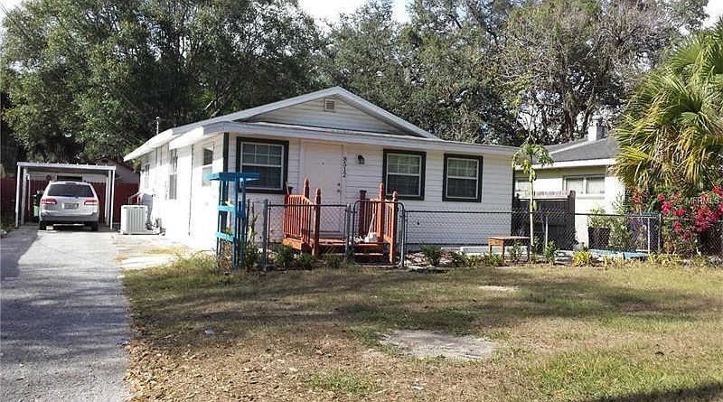 1st image of 8512 N Dexter Ave