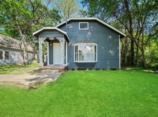 1005 Sycamore St, Crockett, TX 75835
