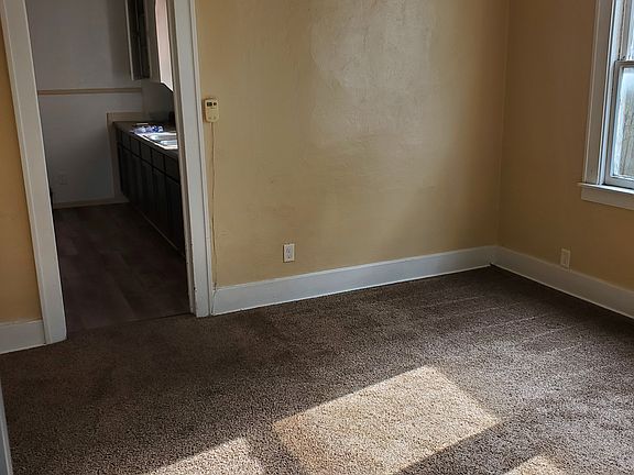 4th image of 706 Laporte Ave