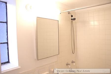 2nd image of 5 Tudor City Pl APT 1119