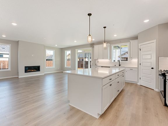 2913 NW 8th PL by Aho Construction