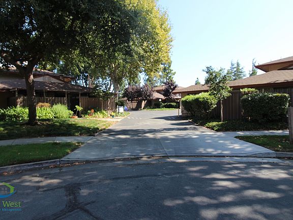 4th image of 210 Red Oak Dr W APT P