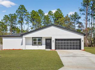 1557 W Elder Ln, Citrus Springs, FL 34434