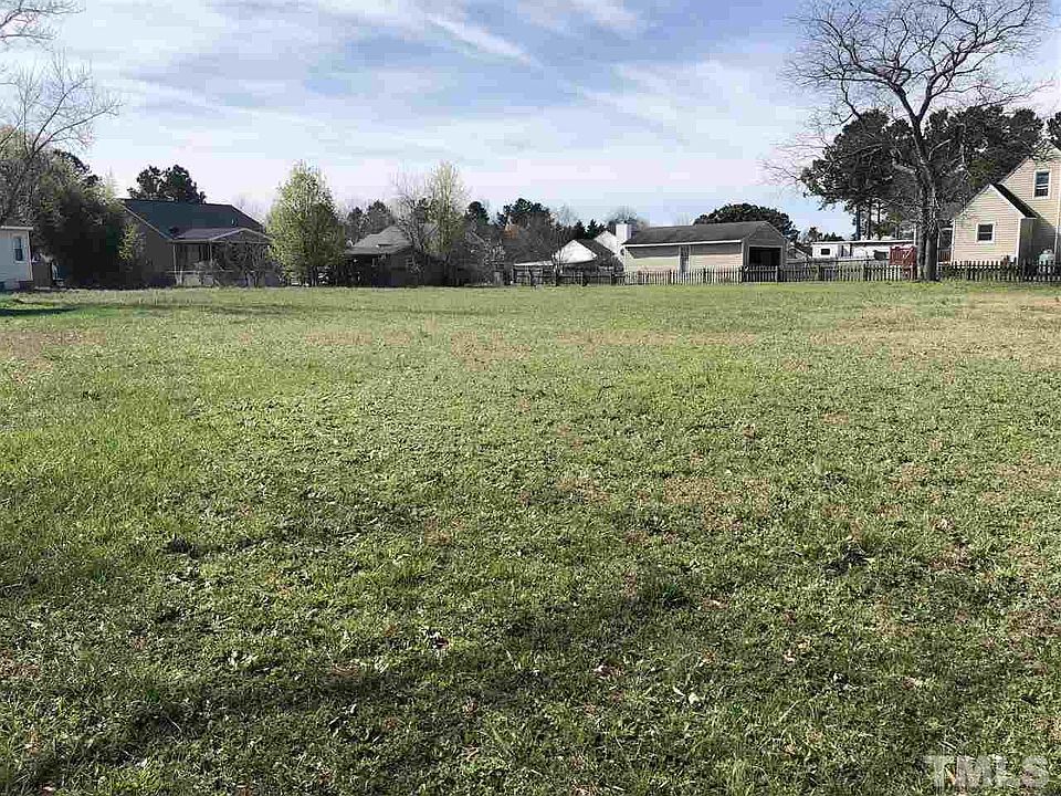 1st image of 244 Cedar Dr