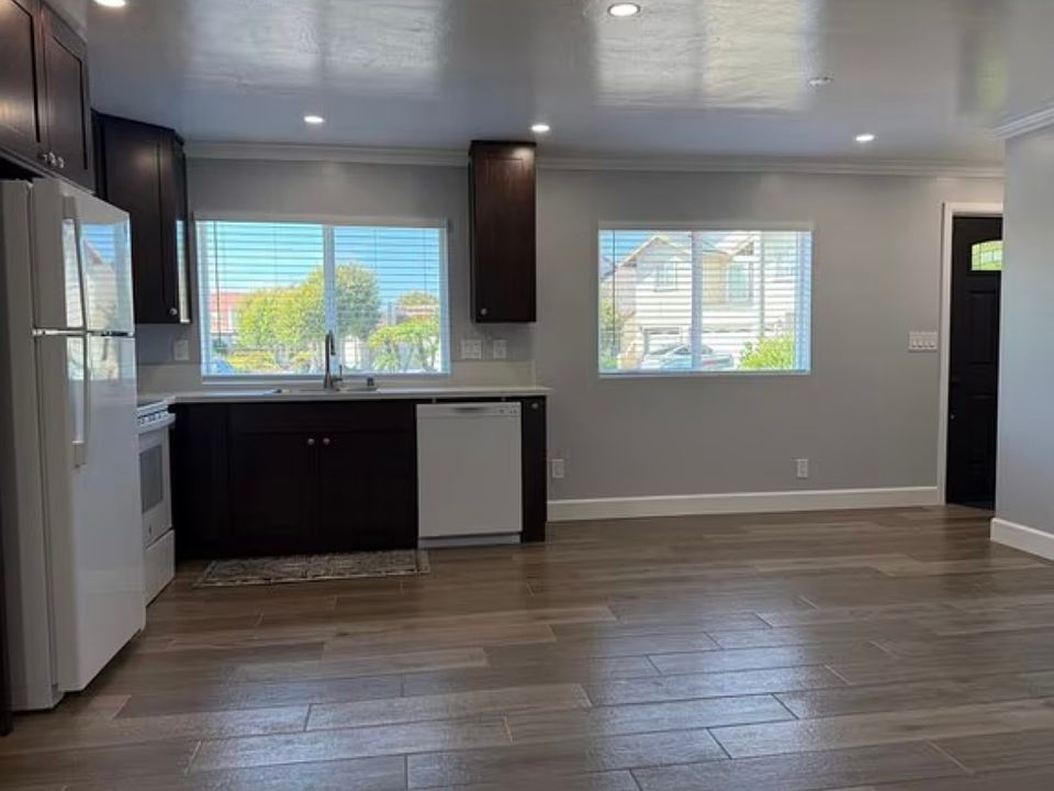 1st image of 6112 Travers Way #1
