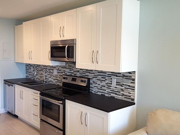 2nd image of 240 Seaview Ct