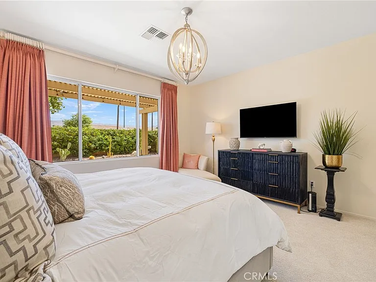 78122 Vinewood Dr — Photo 33