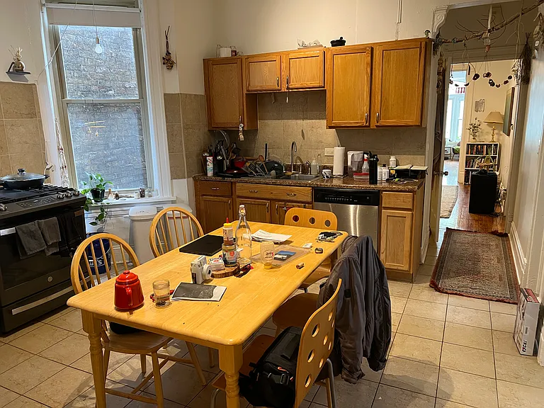 1114 N Wolcott Ave #1F — Photo 9