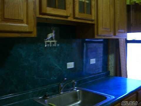 3rd image of 8385 Woodhaven Blvd APT 2J