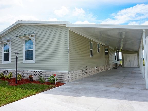2nd image of 5348 Laurel Oak Dr