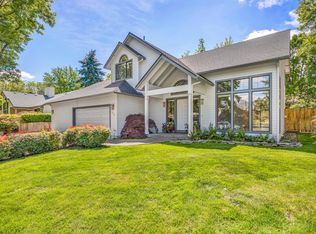 2920 Nova Dr, Ashland, OR