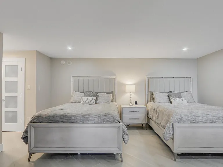 5380 N Ocean Dr #9A — Photo 23