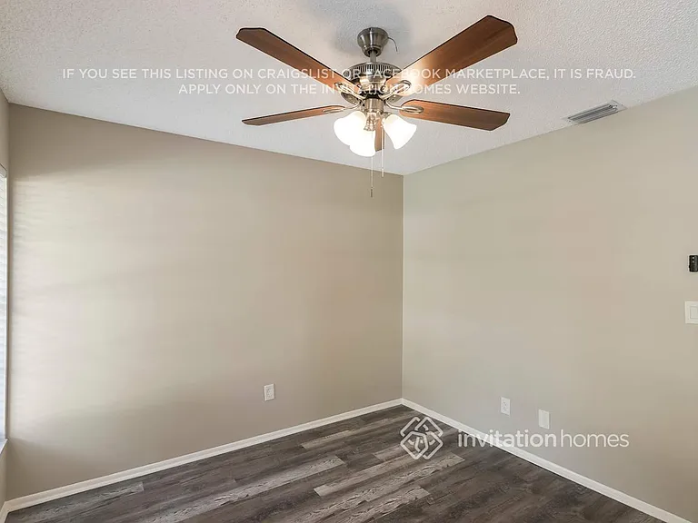 933 Hillrise Dr — Photo 16