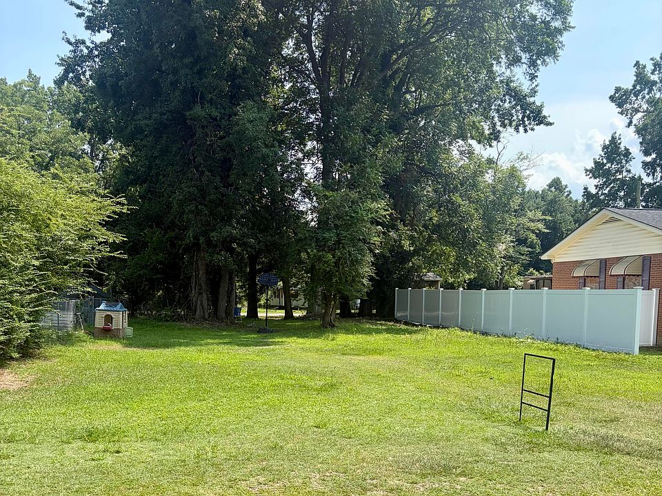 1st image of 1427 Lincoln Street