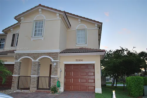 22200 SW 93rd Pl Photo 1