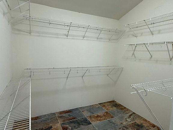3rd image of 415 S Avenue K