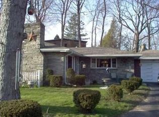 25 Captain Mac St, Chicopee, MA 01013