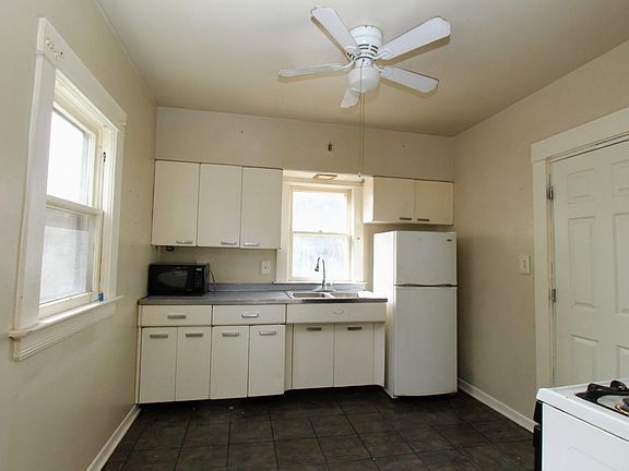 2nd image of 4304 Beta Ave #2
