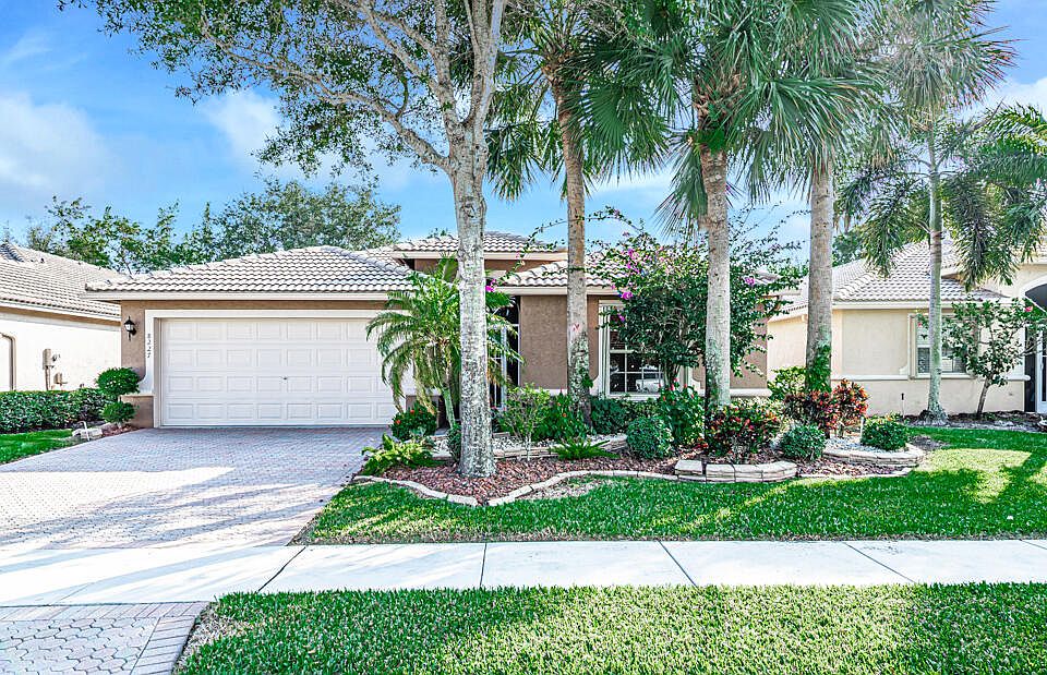 1st image of 8227 Duomo Cir