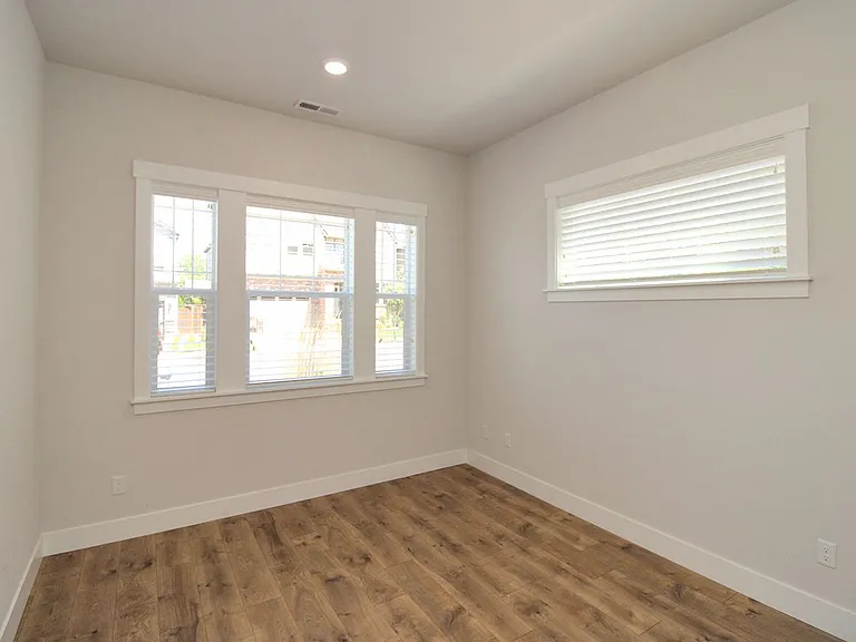 16576 SW Sunshine Coast St — Photo 15
