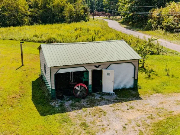 173 Wightman Rd, Crossville, TN 38571