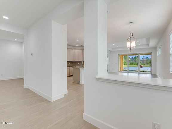 4th image of 839 Margaritaville Ave