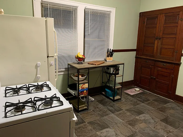 54 Richards Ave NW — Photo 2