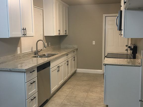 5th image of 4312 Tallyho Dr
