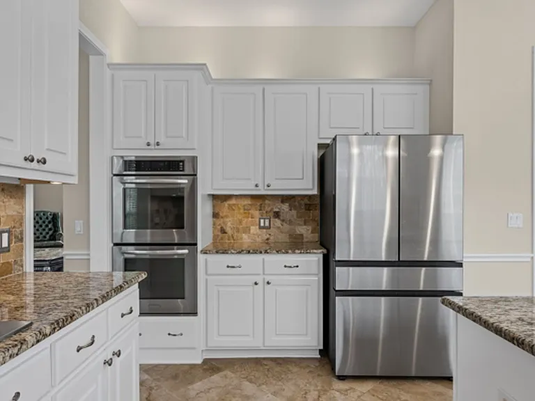 10648 Bramblecrest Dr — Photo 6