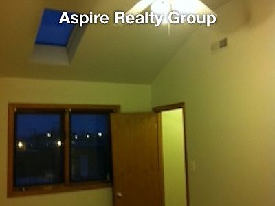 5th image of 2714 W Flournoy St #2