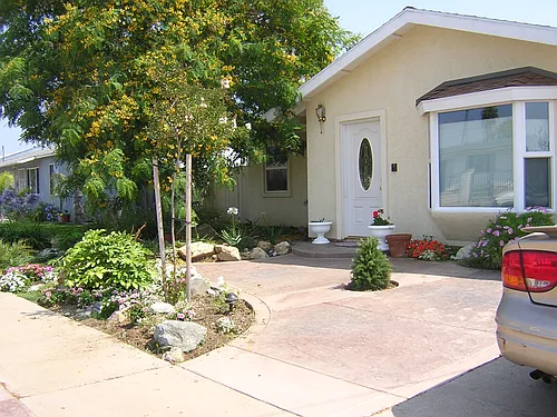 3334 Moccasin Ave Photo 1