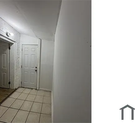 2728 N Newkirk St — Photo 11