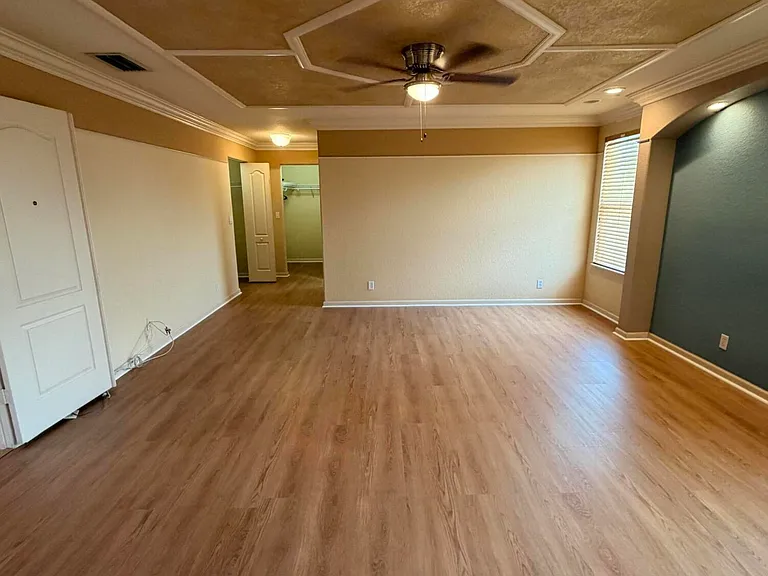108 Kensington Way — Photo 15