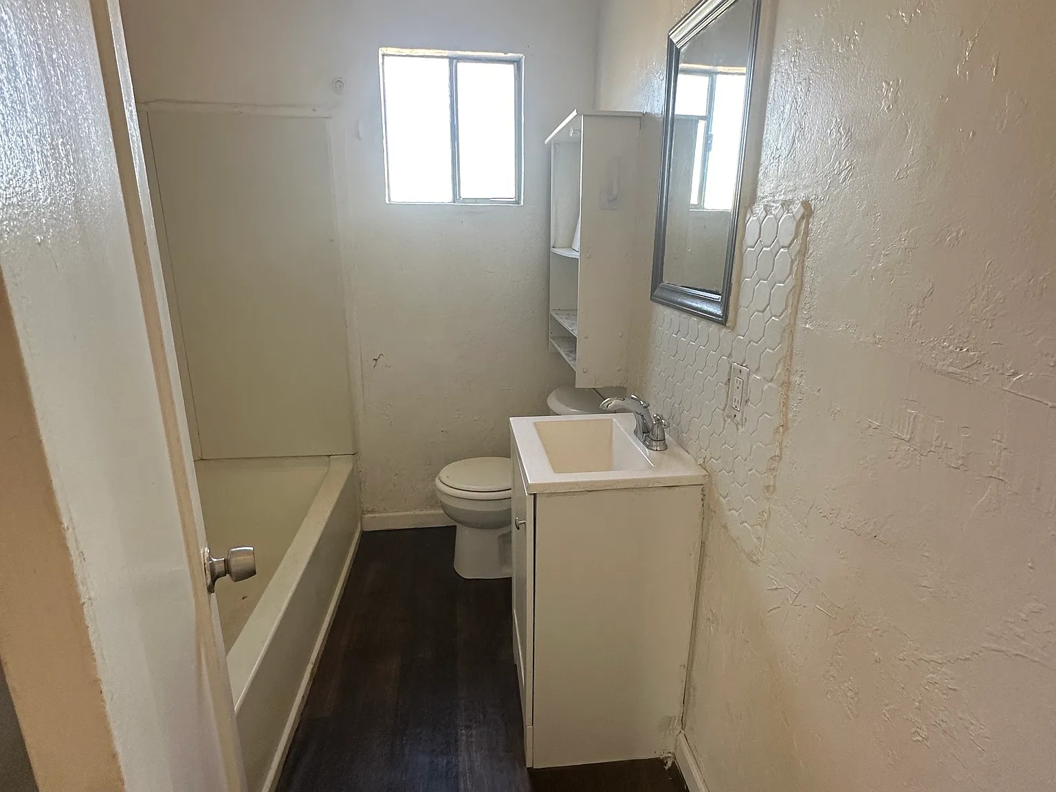 3 bed, 1152 sqft, $1,795 — Photo 4